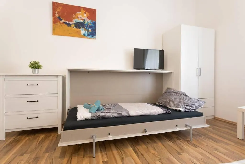 16 C&J'S Apartment Viena